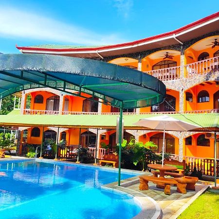 Apartahotel Playa Luna Uvita Ngoại thất bức ảnh