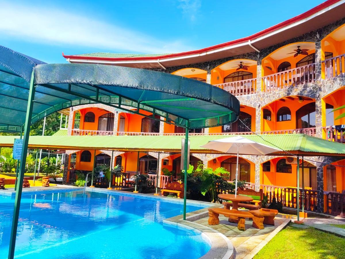 Apartahotel Playa Luna Uvita Ngoại thất bức ảnh