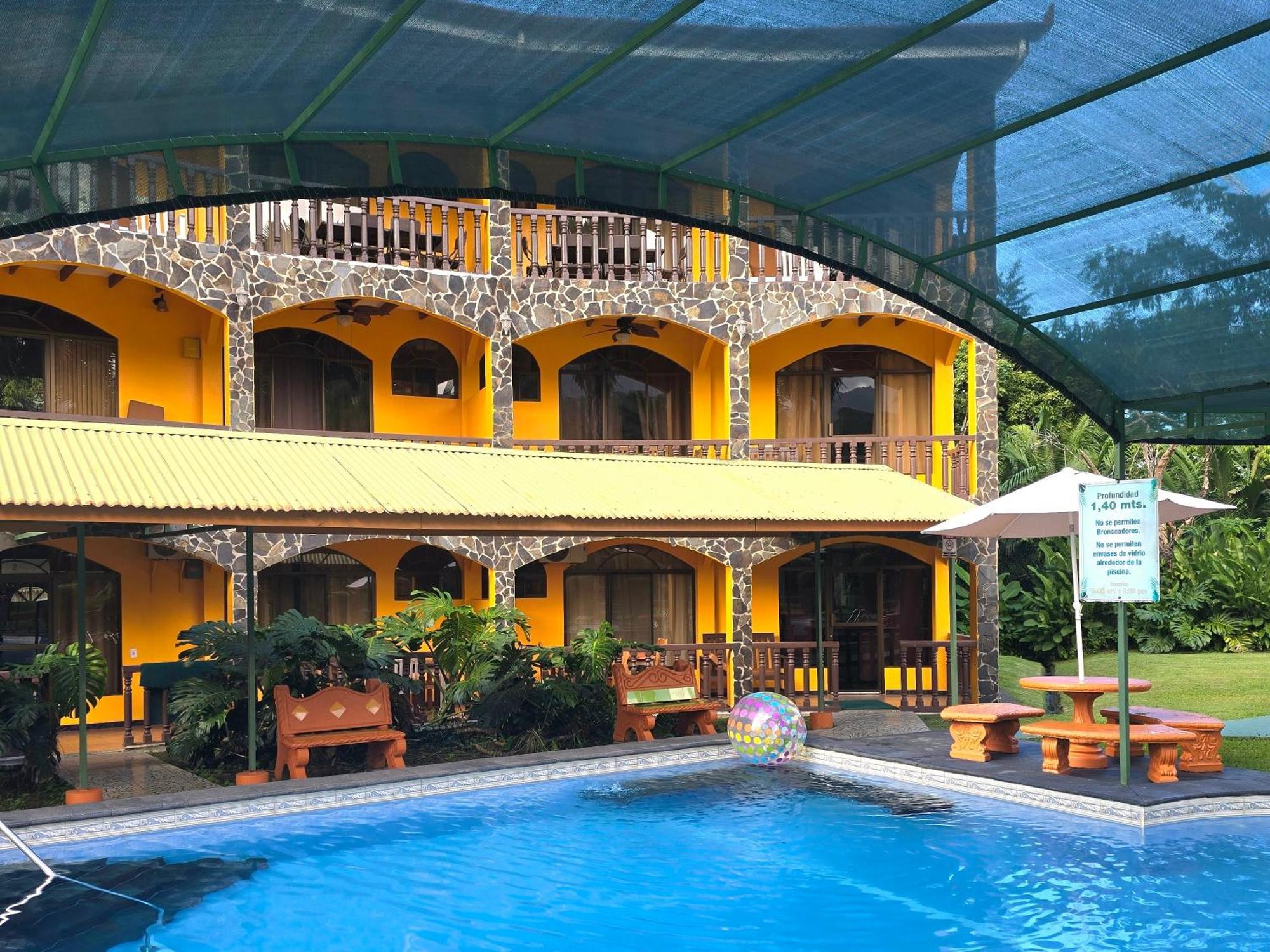 Apartahotel Playa Luna Uvita Ngoại thất bức ảnh